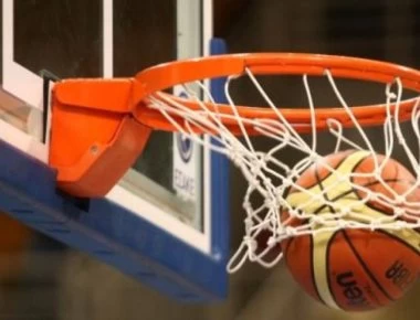 Λας Βέγκας: Διακοπή αγώνα μπάσκετ λόγω σεισμού – Πώς αντέδρασαν παίκτες και θεατές (βίντεο)